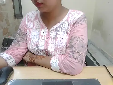Bold-Divya1 online show from July 29, 9:04 pm