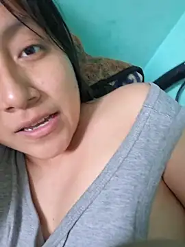 madi23q online show from July 21, 3:24 pm