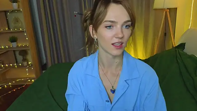 MarielRoloson online show from July 13, 7:25 pm