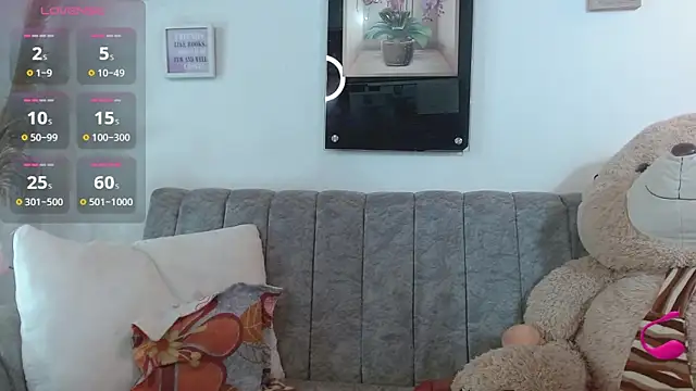 chantal bigboobis online show from June 18, 12:10 pm