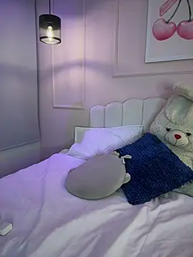 Doll Maddy  online show from July 3, 3:23 am