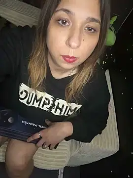 Eze13crybaby online show from June 23, 4:21 am