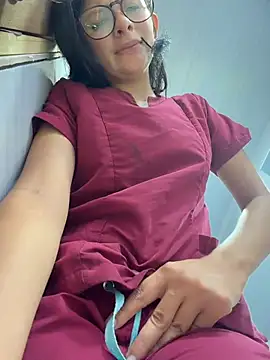 Mia Alanna online show from July 28, 8:52 pm