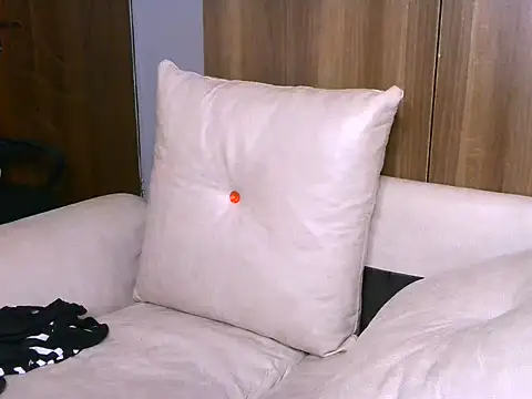 Bustycece online show from June 20, 1:58 pm