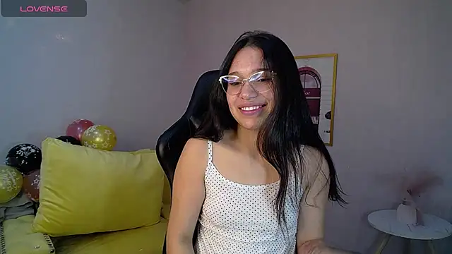 Lia Rose ch online show from June 24, 1:32 pm