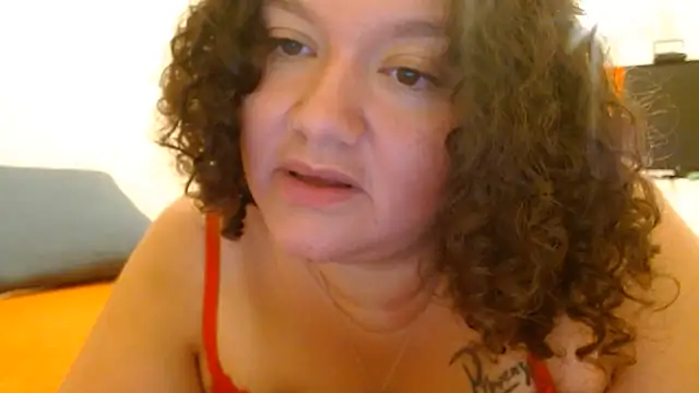HeidiSanabria online show from July 23, 1:58 am