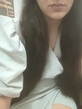 sushmita0 online show from July 16, 11:31 pm