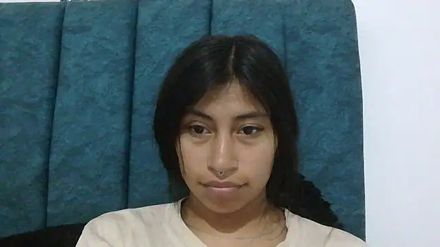 Pocahontas Honey online show from July 19, 9:50 pm