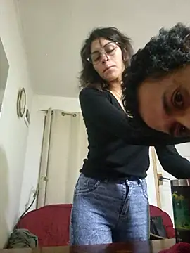 Fuegolatino-69 online show from July 8, 2:14 am