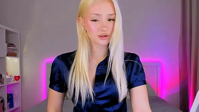 sugarwhispers online show from July 22, 1:12 pm
