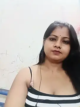 Shy Girl Nisha online show from July 28, 6:20 pm