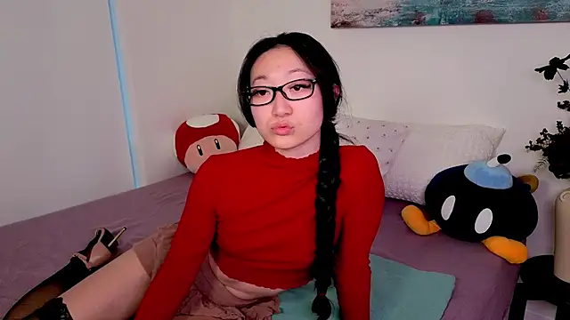 MySweetSofie online show from April 13, 2:13 am