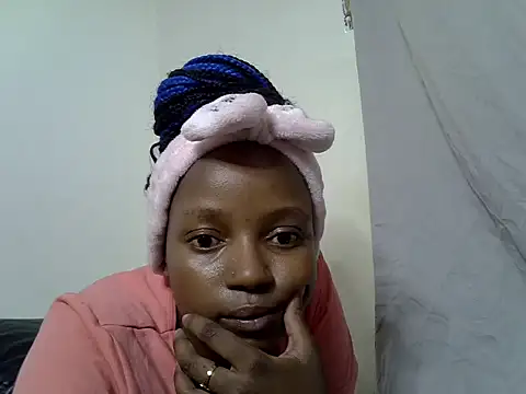 Tash berry online show from June 20, 10:19 am