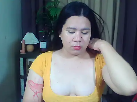 pretty stela online show from June 30, 2:49 pm