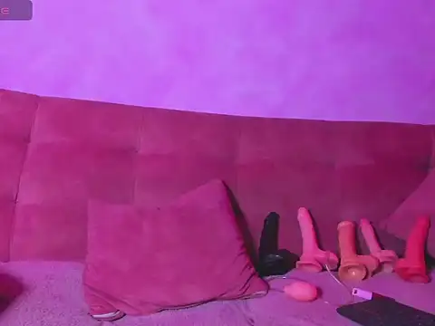 arianagreenn online show from July 10, 2:28 pm