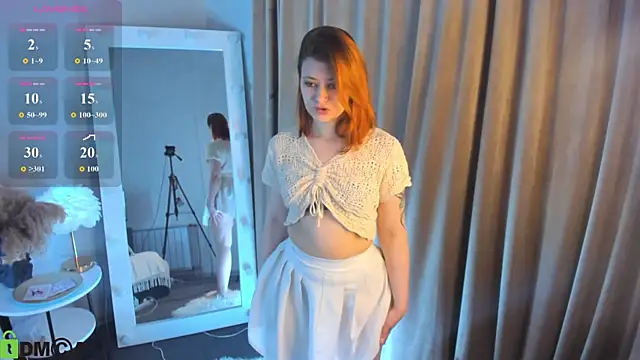 Velvet-Flame online show from August 5, 3:24 am