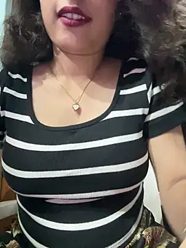 Kaarrae online show from June 29, 4:50 pm