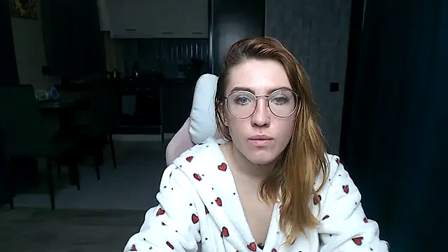 Reginasmilee online show from November 25, 4:14 am