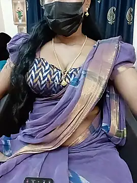 Yasika01 online show from July 17, 2:32 pm