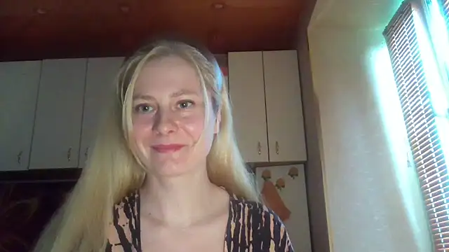 Vexieeka online show from July 16, 7:07 pm
