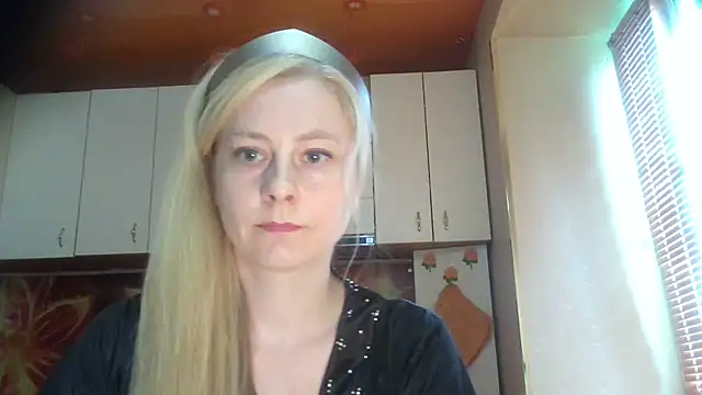 Vexieeka online show from July 14, 2:11 pm