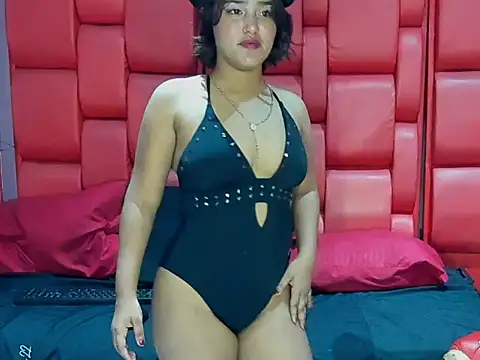 AdaCastillo online show from June 30, 11:20 am