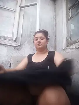 Djesika 01 online show from August 9, 1:37 pm