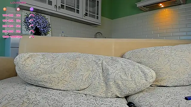 JessiBrown  online show from July 28, 2:13 pm