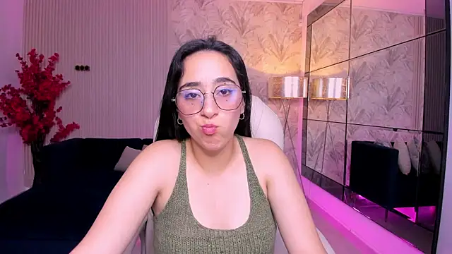 Emilyy parker  online show from July 21, 7:03 pm