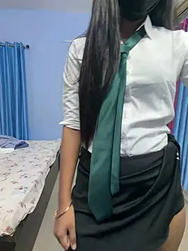 Muskan alveera18 online show from July 24, 5:00 pm