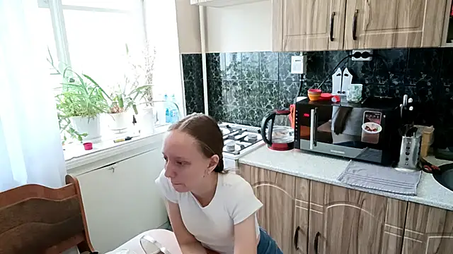 ElizaRass online show from July 30, 6:58 am