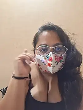 Riya  naughty online show from August 3, 9:04 am