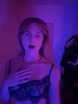 Pixixx online show from July 28, 9:25 pm