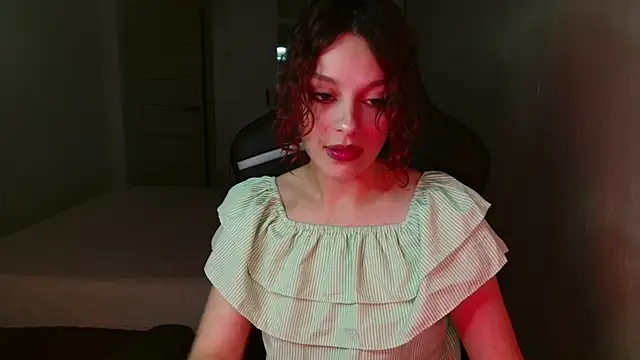 Mia Luiza online show from July 16, 7:18 pm