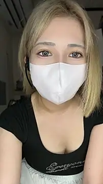 uni hisohiso online show from July 29, 12:38 pm