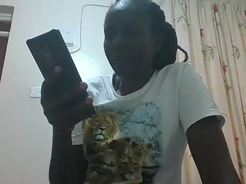 medinakyla online show from July 28, 11:39 am