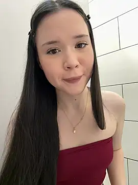 kitty sixseven online show from July 28, 1:10 pm