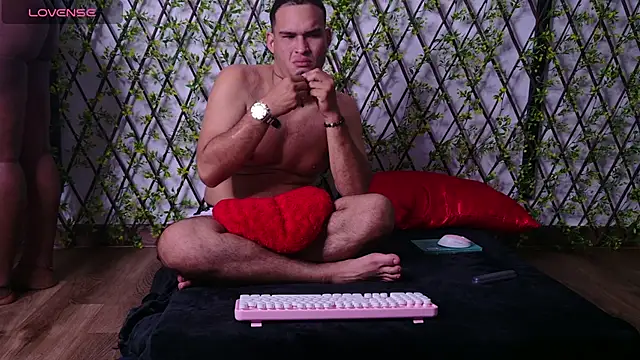 Erick naomi online show from July 21, 11:00 am