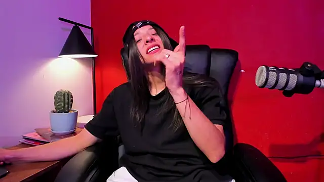 victoria zaenzz online show from July 22, 2:01 am