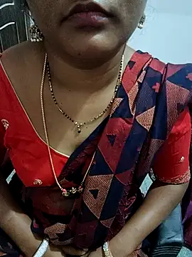 Siiddhika87 online show from July 1, 6:18 pm