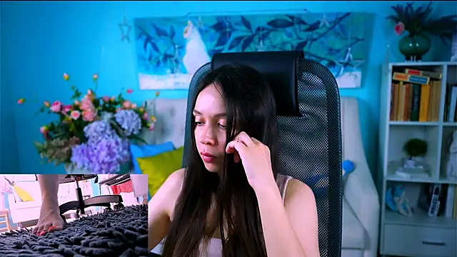 OliviaWeles online show from July 20, 8:28 am