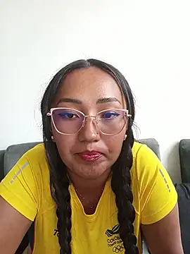 chells  online show from July 7, 6:21 pm