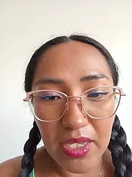 chells  online show from July 29, 1:00 pm