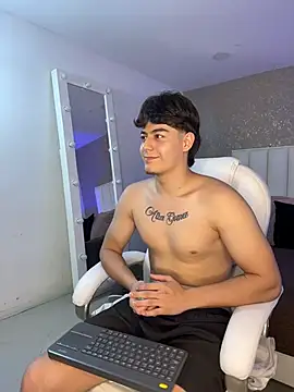 MaxCruz  online show from July 29, 8:42 pm