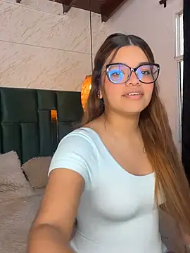 mia castano online show from July 15, 11:37 am