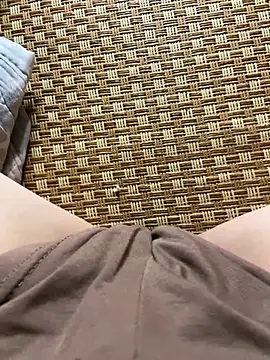 Cherry 06 online show from July 24, 1:31 pm