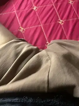 Cherry 06 online show from July 8, 4:31 pm
