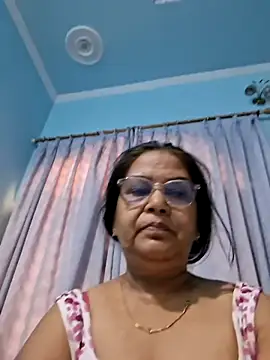 Priya-696 online show from July 25, 4:41 am