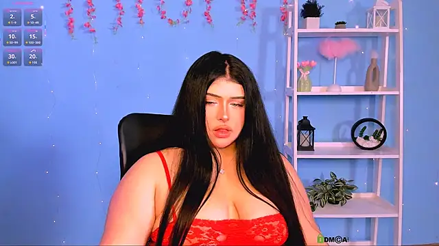 amanda striking online show from July 12, 1:01 pm