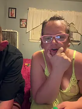 shygirl37 online show from July 13, 1:39 am